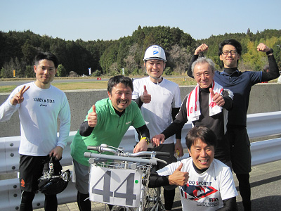 写真：スポーツ・レクリエーション／ママチャリ４耐